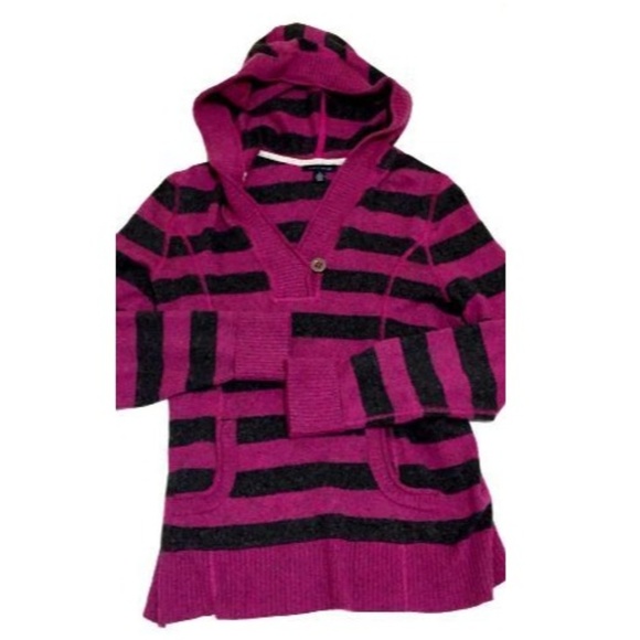 Tommy Hilfiger Sweaters - Tommy Hilfiger Women's Medium Hooded Pull Over (M)